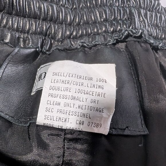 Vintage Holt Renfrew | Women's Pleated Leather Pants In Black - Picture 5 of 14